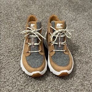 Brand new Sorel booties